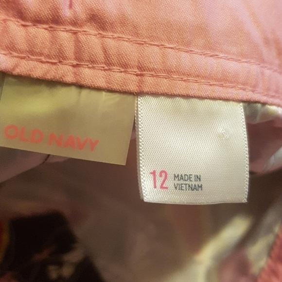 Gap girls size 12 walking shorts butterflies - Picture 3 of 5